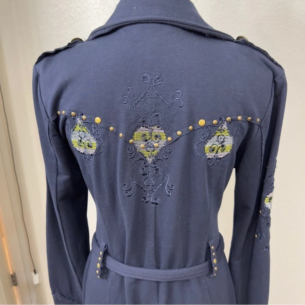 Military Style Chic Navy Trench Coat with Gold Buttons Medium